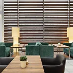 Moderno Hotel 4*