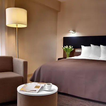 Hotel Moderno 4*