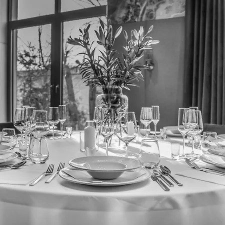 Moderno Hotel