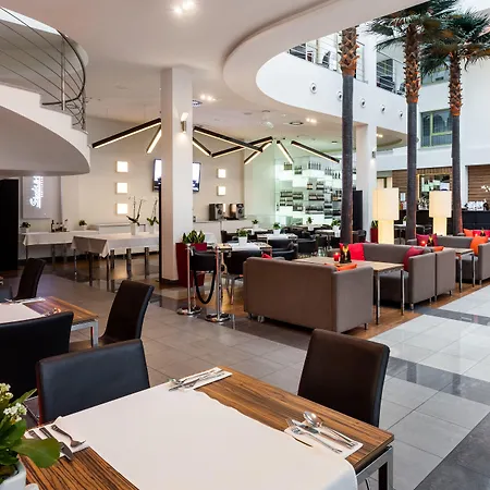 Hotell Moderno 4*