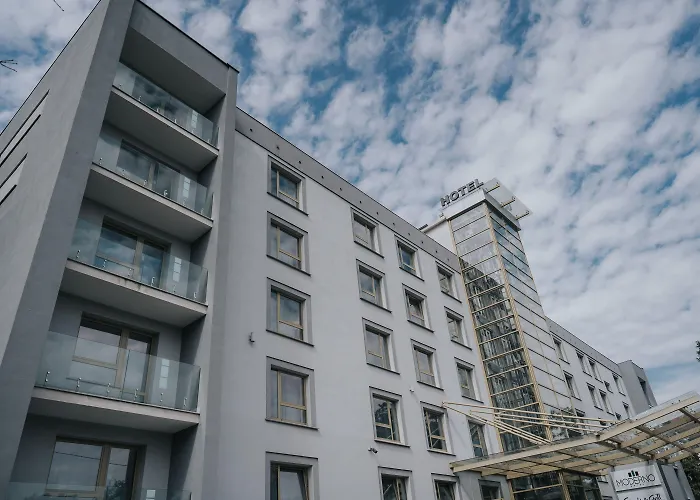 Готель Moderno