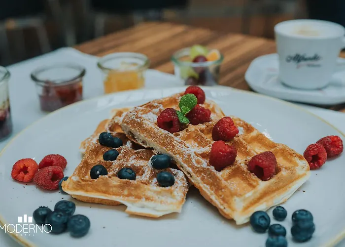 Moderno Готель Познань