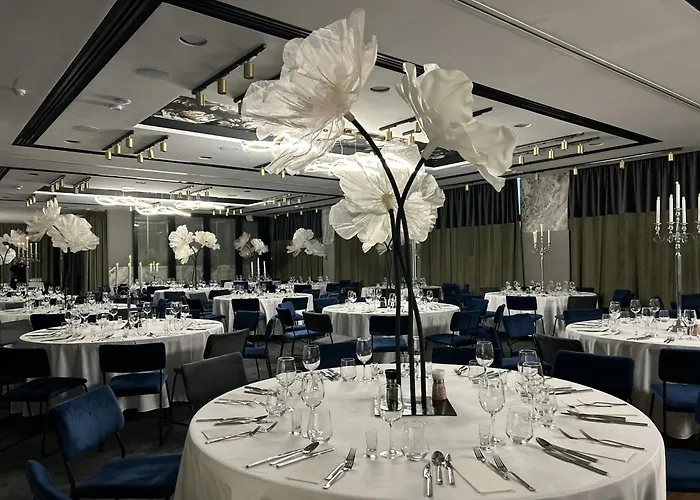 Moderno 4* Познань